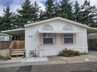 146 Estrella Dr, Rohnert Park, CA 94928