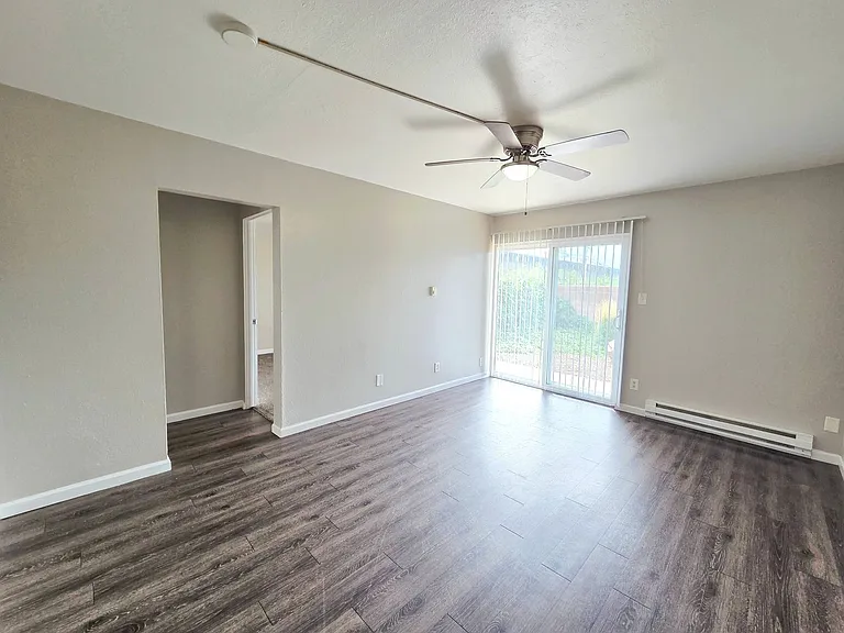Arcadia Dell Apartments — Photo 25