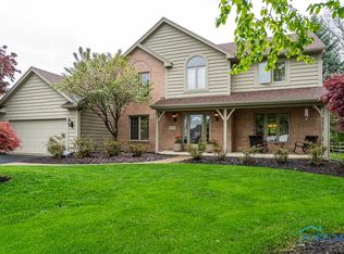 26737 Nawash Dr, Perrysburg, OH 43551