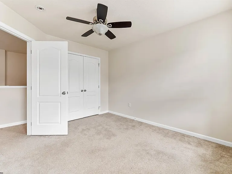 3313 Sun Ct — Photo 22
