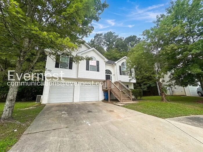 435 Skif Pond Ct — Photo 2