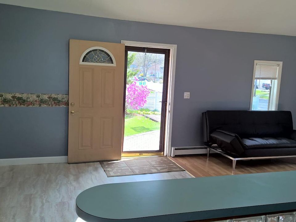 1st image of 143 Smithtown Polk Blvd