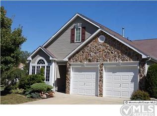 2 Turnberry Pl, Jackson, NJ 08527