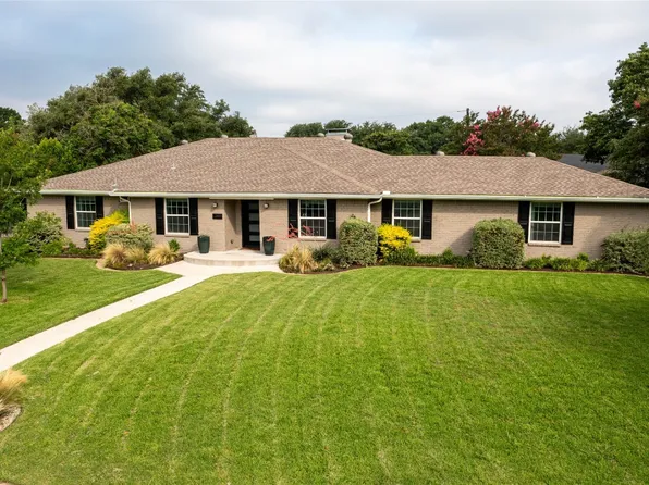14207 Tanglewood Dr, Farmers Branch, TX 75234