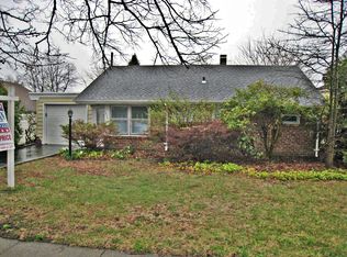 234 Jerusalem Ave, Hicksville, NY 11801