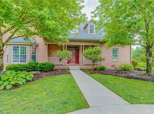 4194 Autumn Creek Dr, Springfield, OH 45504