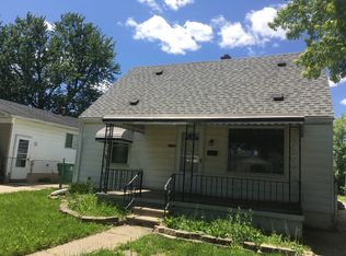 21795 Tuscany Ave, Eastpointe, MI 48021
