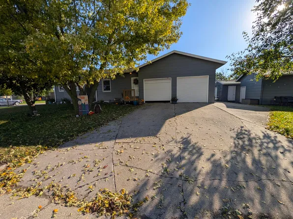 100 Greene St, Slater, IA 50244