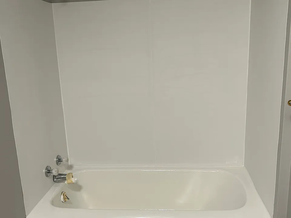 full bathroom with w/d hook ups