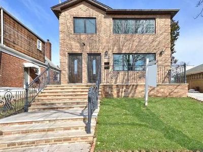 135-19 62nd Avenue, Flushing, NY, 11367
