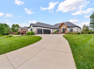 5204 Spring Mist Ct, Prospect, KY 40059