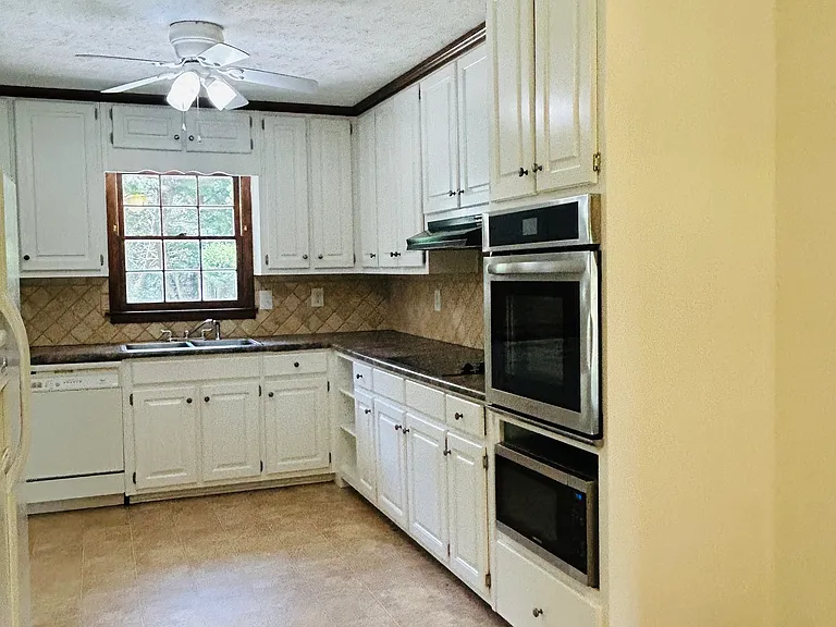 5433 Wydella Rd SW — Photo 13