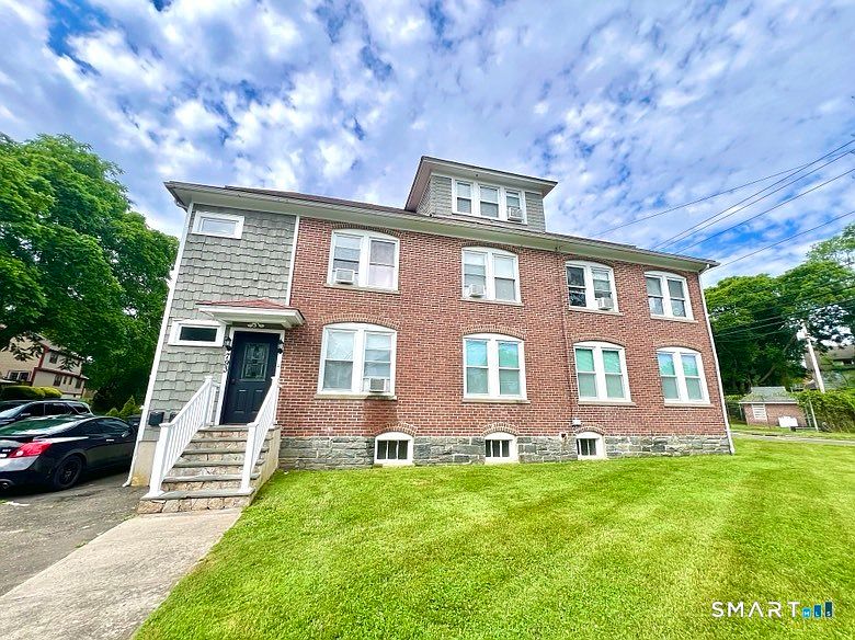 1st image of 793 Milford Point Rd #1
