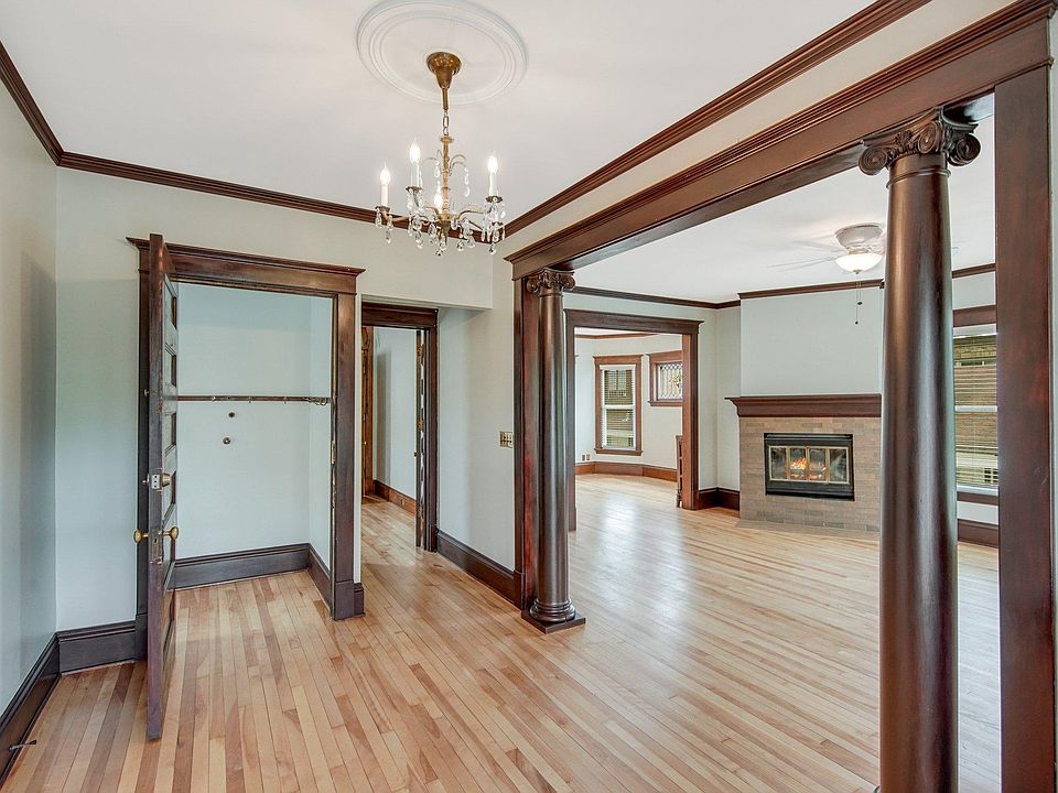 1st image of 2723 Blaisdell Ave S