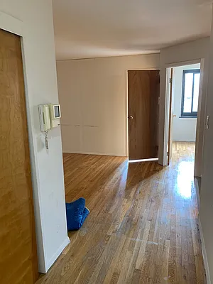 Rented by Station Cities | media 24