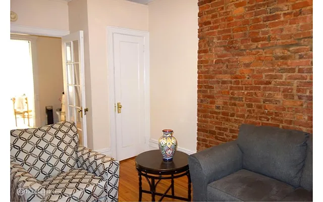 Rented by Douglas Elliman | media 26