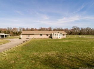 7116 Hibernia Rd, Charlestown, IN 47111