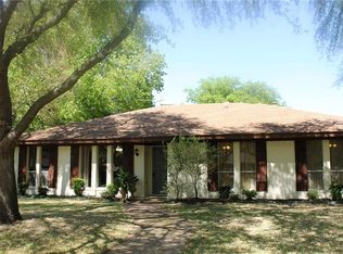 1325 Cheyenne Rd, Lewisville, TX 75077