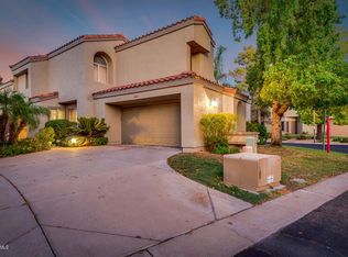 11823 N 40th Way, Phoenix, AZ 85028