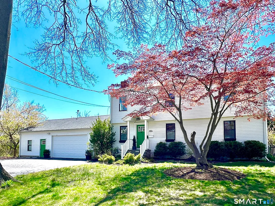86 Benson Pl