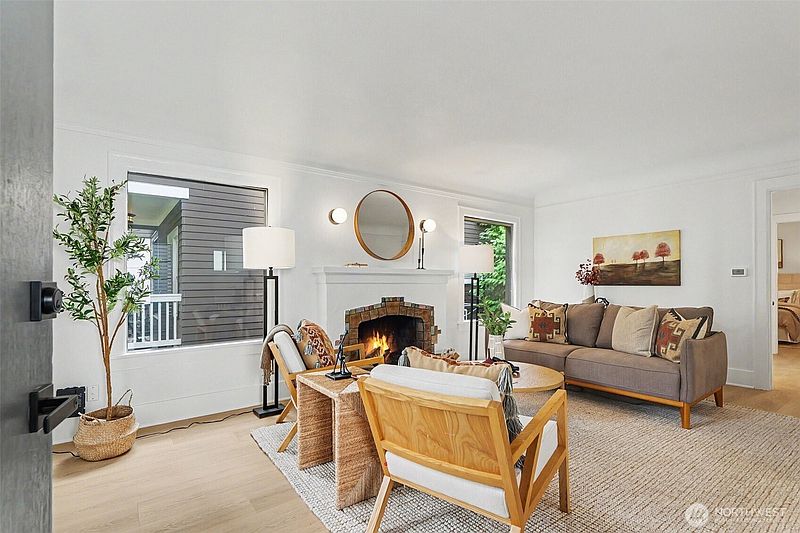 3rd image of 1111 N 76th Street #1