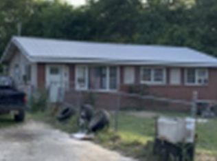 56 Daisy Ave, Douglas, GA 31533