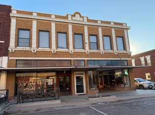 1600 Stone St, Falls City, NE 68355