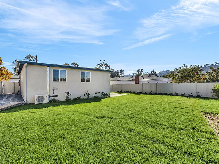 5850 Jan Dr — Photo 29