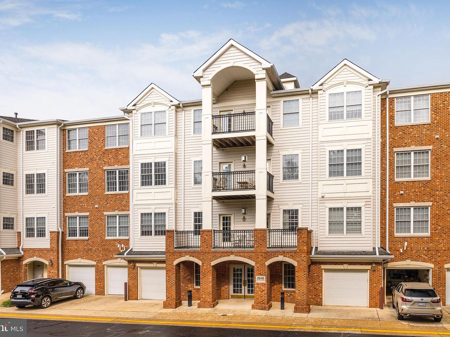 20745 Royal Palace Sq UNIT 316, Sterling, VA 20165 MLS VALO2052758