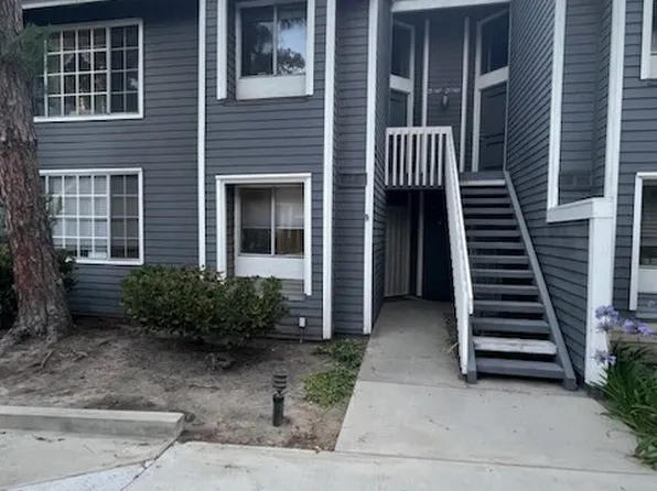 25343 Pine Creek Ln, Wilmington, CA 90744