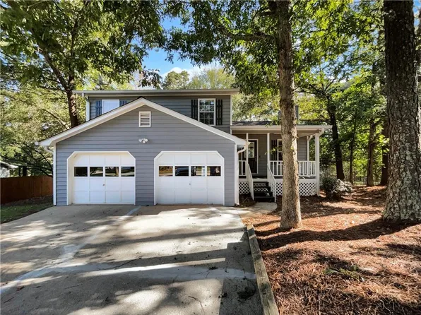 384 Russell Ridge Dr, Lawrenceville, GA 30043