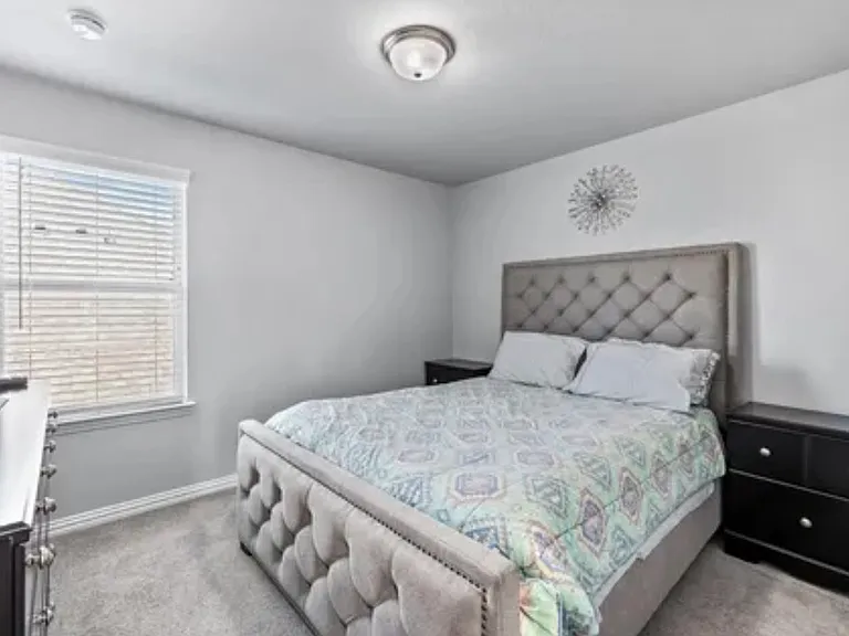 212 Darlington Trl — Photo 18