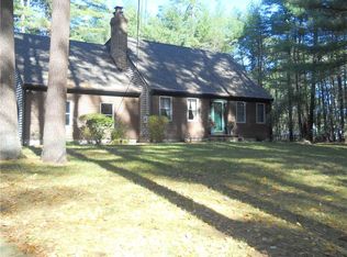 8 Belforest Ln, Hope Valley, RI 02832