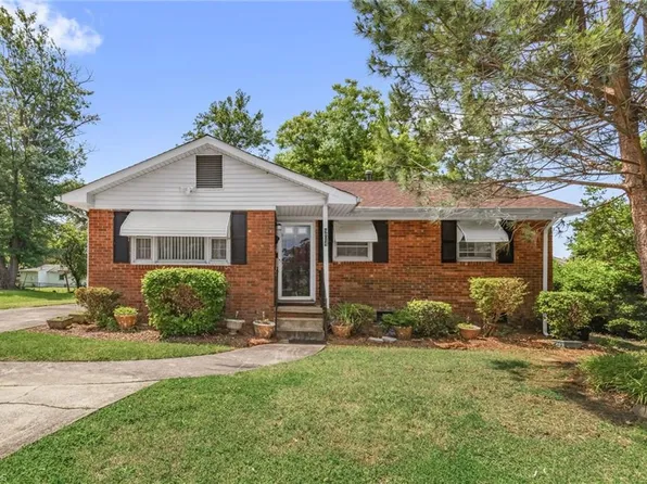 904 Ashe St, Greensboro, NC 27406