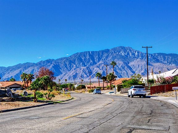 2nd image of 66324 Cactus Dr
