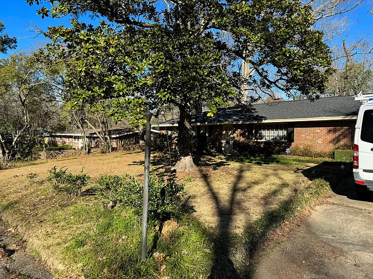 1829 Hill Hedge Dr — Photo 40