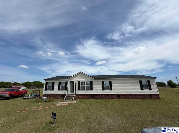 1519 Converse Ct, Darlington, SC 29540