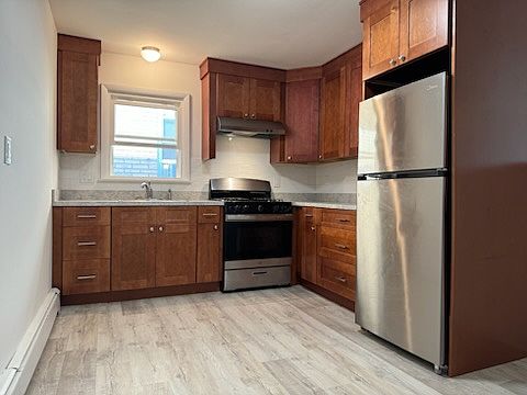 3rd image of 709A Stuyvesant Ave APT 2