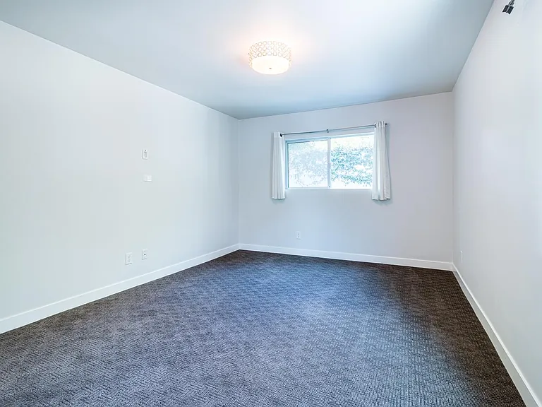 8421 Clinton St #101 — Photo 13
