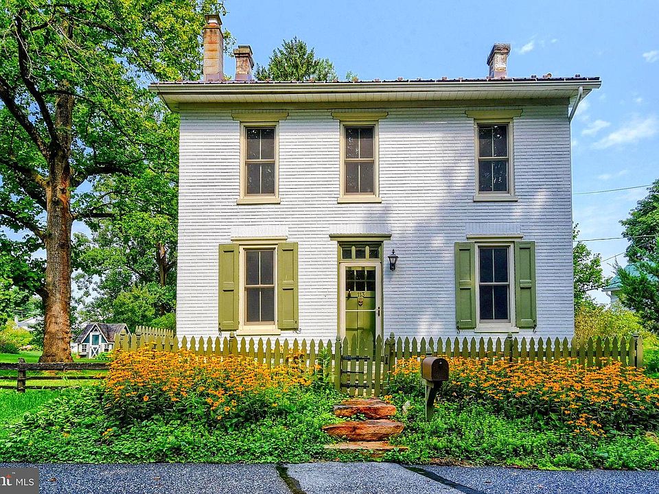 1st image of 113 Race St