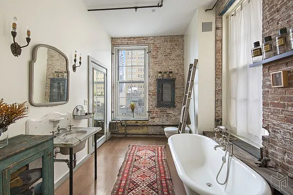 Rented by Halstead Real Estate | media 5