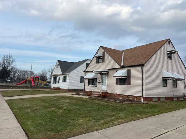 837 E 218th St, Euclid, OH 44119