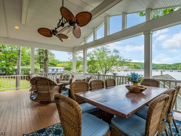 423b Lakeside Blvd, Hopatcong Boro, NJ 07843