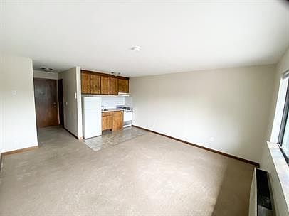2nd image of 65 East St #14