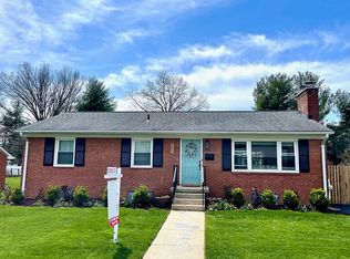 203 Ayrlee Ave NW, Leesburg, VA 20176