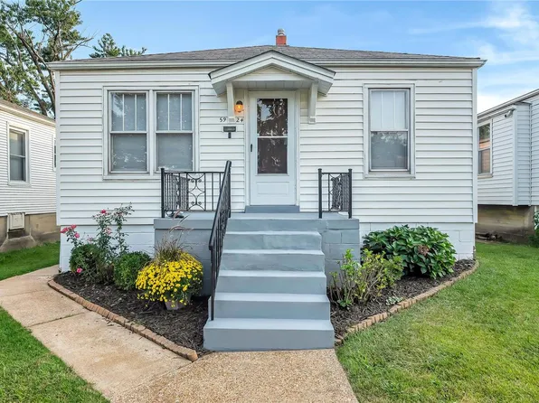 5924 Victoria Ave, Saint Louis, MO 63110