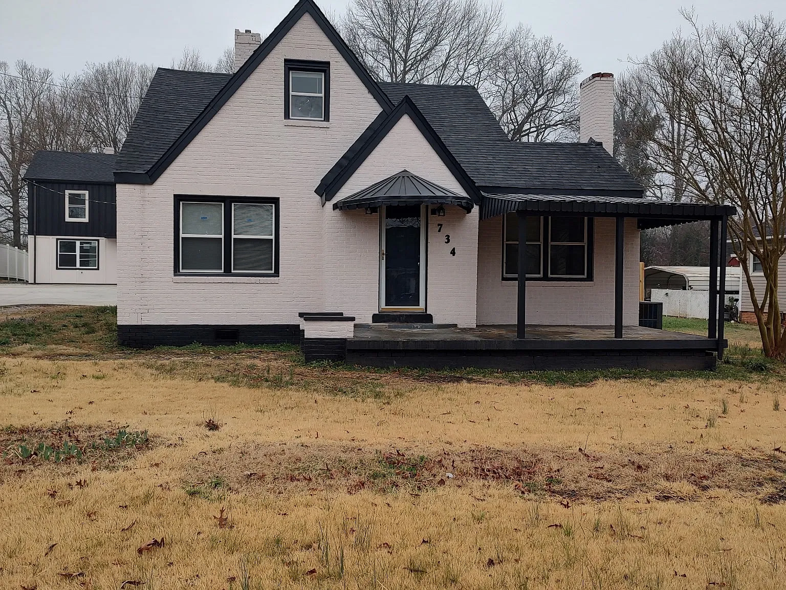 1 bed, $720 — Photo 1