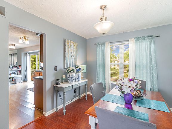 4th image of 1289 Harbor Ct