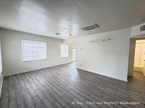 4th image of 7210 N 55th Dr