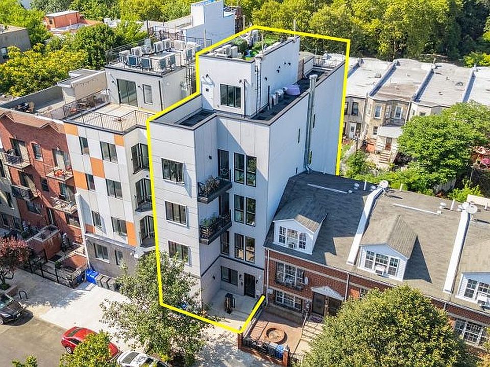 1st image of 305 Sumpter St